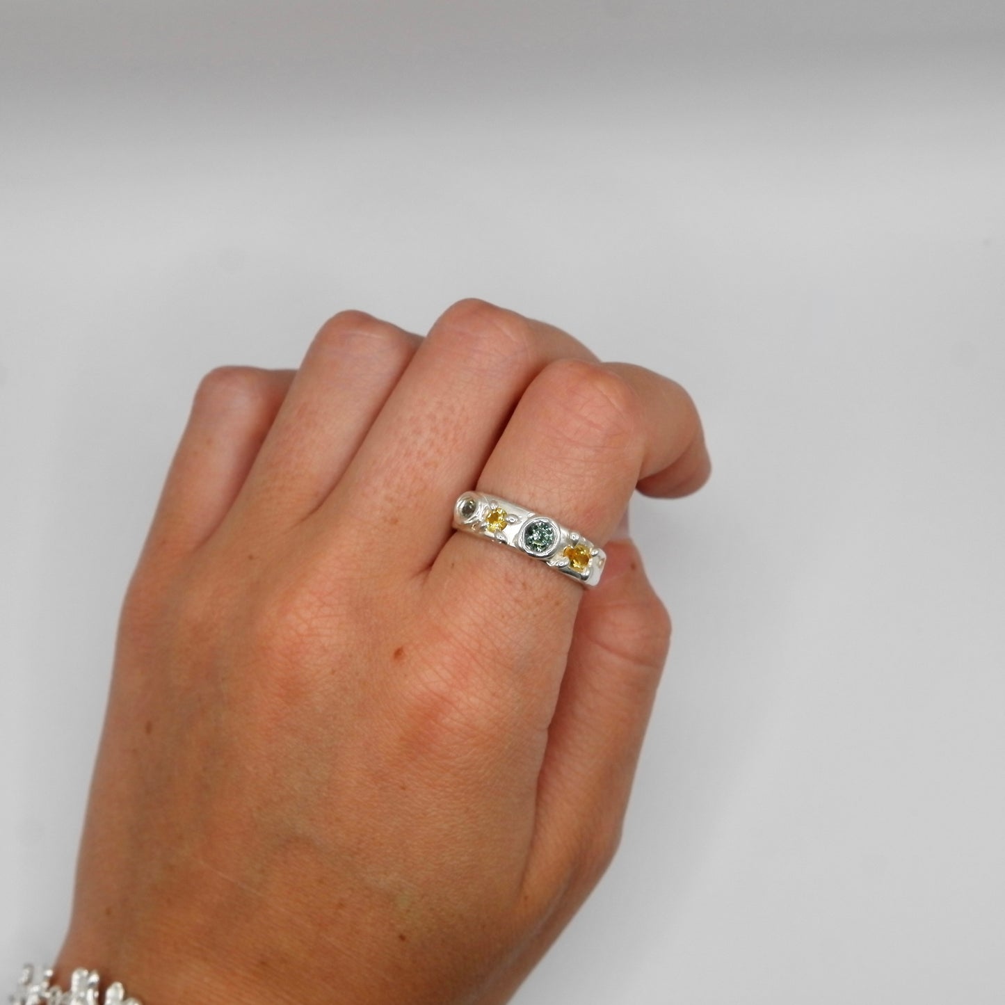 Lava ring 1 white