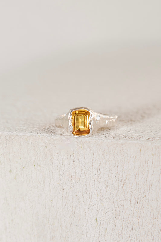Lava Ring 1 geel